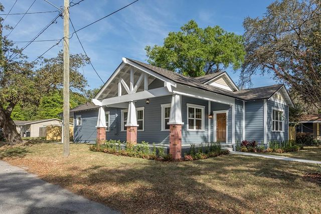 1306 E NORTH BAY STREET, Tampa, FL 33603