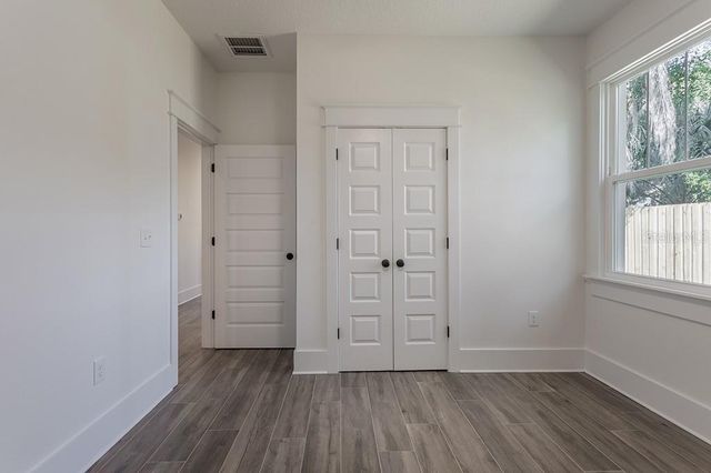 1306 E NORTH BAY STREET, Tampa, FL 33603
