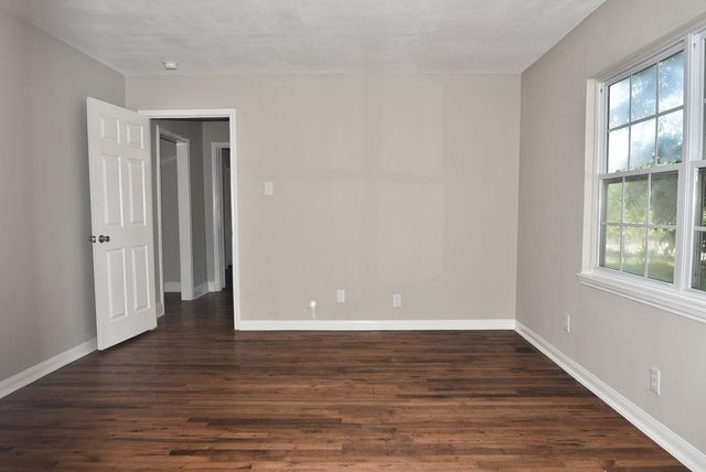 1030 Perkins Drive, Bacliff, TX 77518