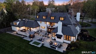 48 Ledyard Road, West Hartford, CT 06117