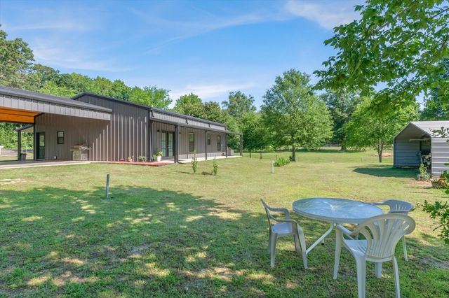 2106 Fm 1647, Winnsboro, TX 75494