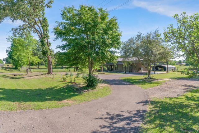 2106 Fm 1647, Winnsboro, TX 75494