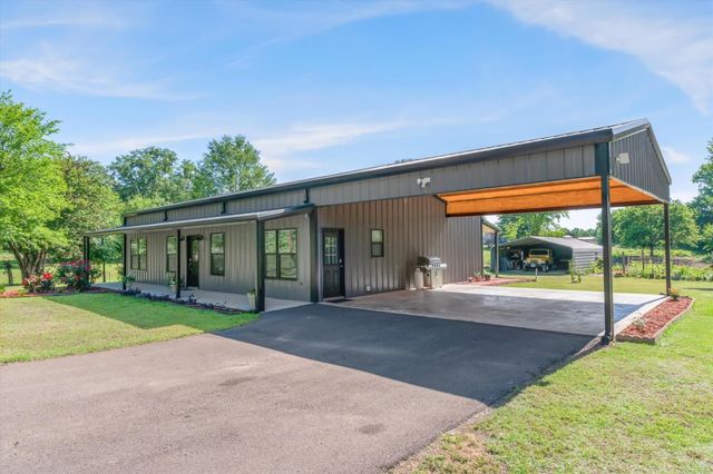 2106 Fm 1647, Winnsboro, TX 75494