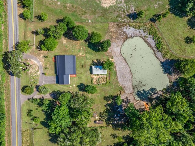 2106 Fm 1647, Winnsboro, TX 75494