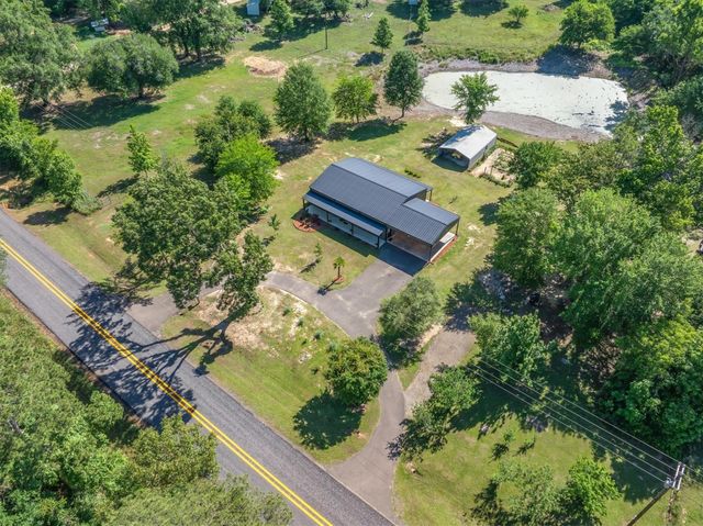 2106 Fm 1647, Winnsboro, TX 75494
