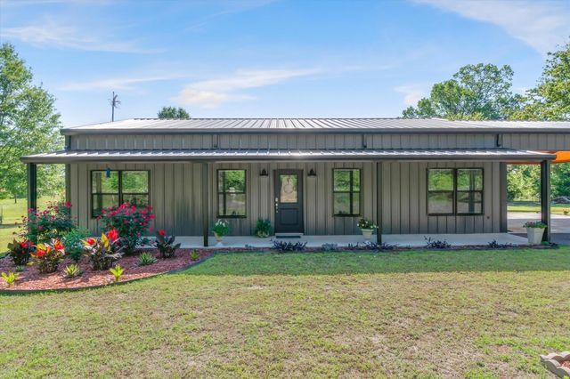 2106 Fm 1647, Winnsboro, TX 75494