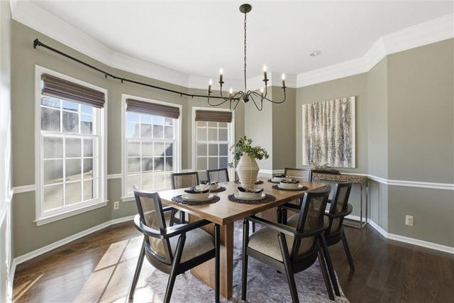 13810 Pembroke Lane, Leawood, KS 66224