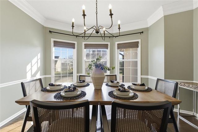 13810 Pembroke Lane, Leawood, KS 66224