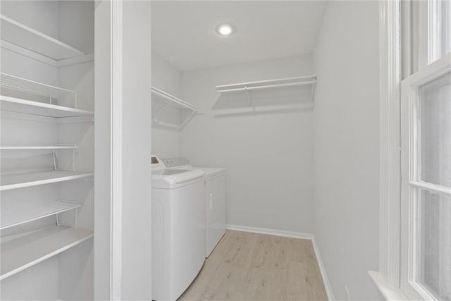 13810 Pembroke Lane, Leawood, KS 66224