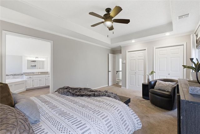 13810 Pembroke Lane, Leawood, KS 66224