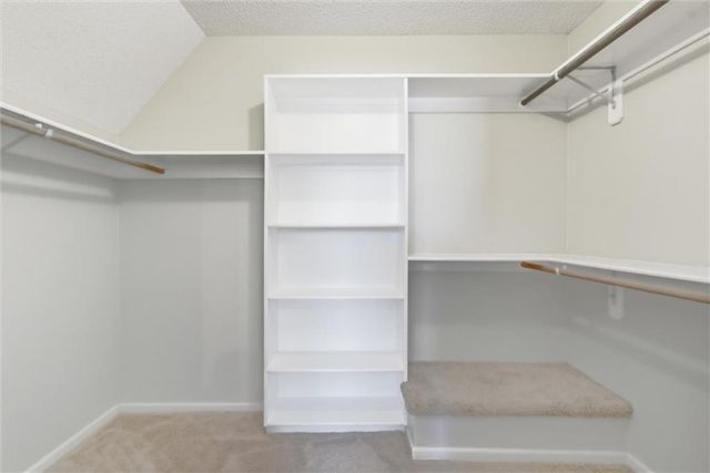 13810 Pembroke Lane, Leawood, KS 66224