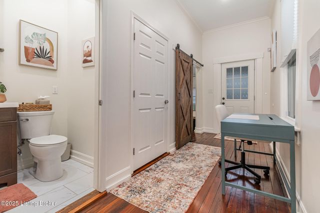 1122 E Burnett Ave, Louisville, KY 40217