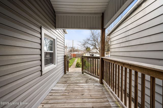 1122 E Burnett Ave, Louisville, KY 40217