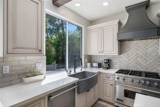 981 Goldenrod Lane, San Luis Obispo, CA 93401