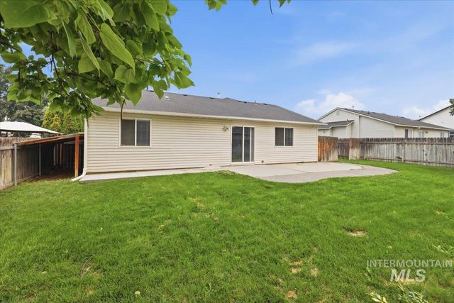 3415 E Sherman, Nampa, ID 83687