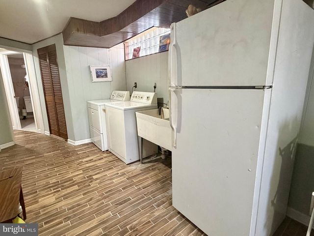 559 WARTMAN ST, Philadelphia, PA 19128