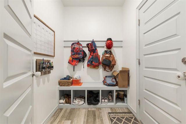 2899 Pecan Ridge Circle, Jones, OK 73049