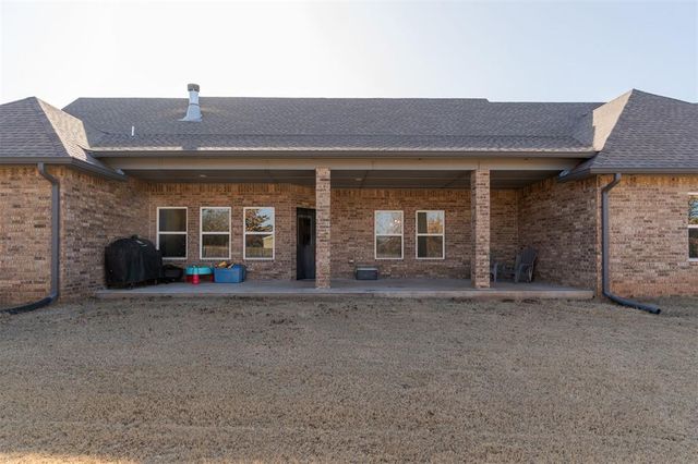 2899 Pecan Ridge Circle, Jones, OK 73049