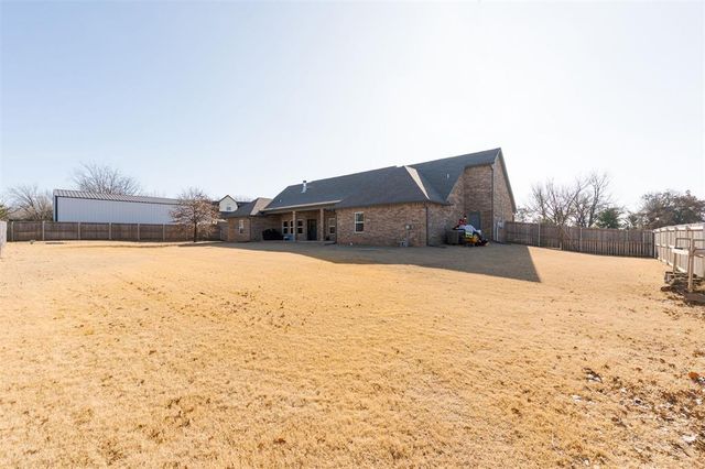 2899 Pecan Ridge Circle, Jones, OK 73049