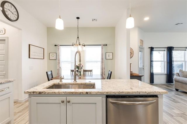 2899 Pecan Ridge Circle, Jones, OK 73049