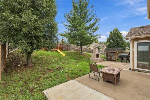 1526 Maple Street, Eudora, KS 66025