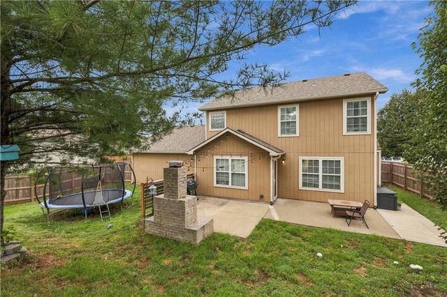 1526 Maple Street, Eudora, KS 66025
