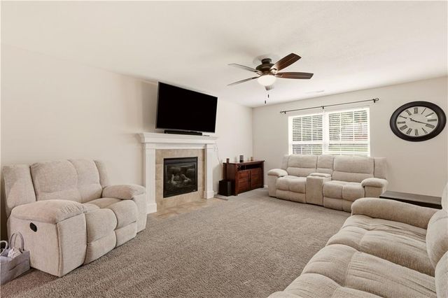 1526 Maple Street, Eudora, KS 66025