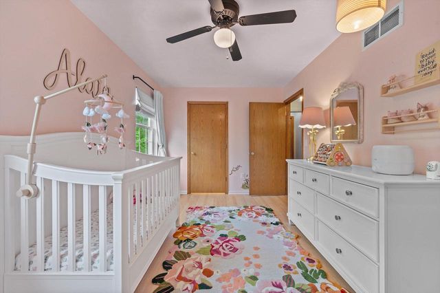1202 W Oakwood ROAD, Oak Creek, WI 53154