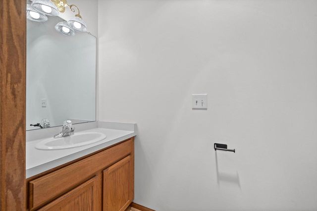 1202 W Oakwood ROAD, Oak Creek, WI 53154