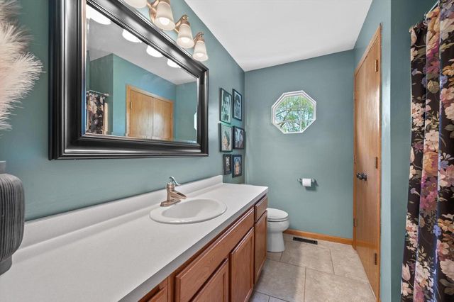 1202 W Oakwood ROAD, Oak Creek, WI 53154