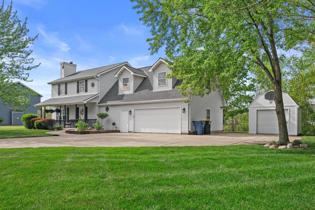 1202 W Oakwood ROAD, Oak Creek, WI 53154