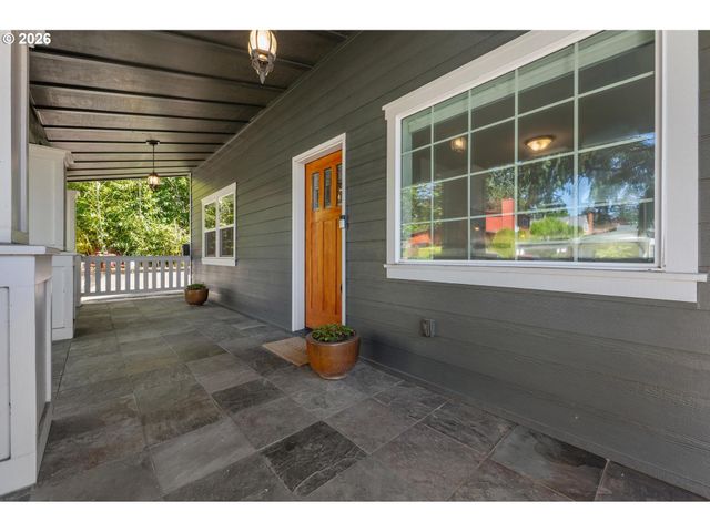 7304 Sw 28TH Ave, Portland, OR 97219