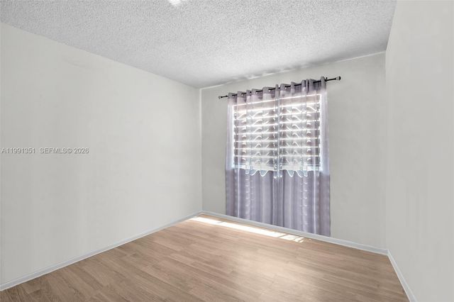 7439 W 22nd Ave 103, Hialeah, FL 33016