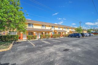 7439 W 22nd Ave 103, Hialeah, FL 33016