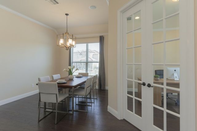 3017 Bella Lago Drive, Denton, TX 76210