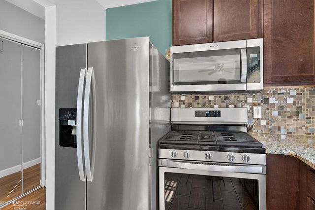 26551 Collingwood Street, Roseville, MI 48066