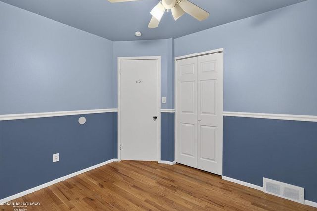 26551 Collingwood Street, Roseville, MI 48066