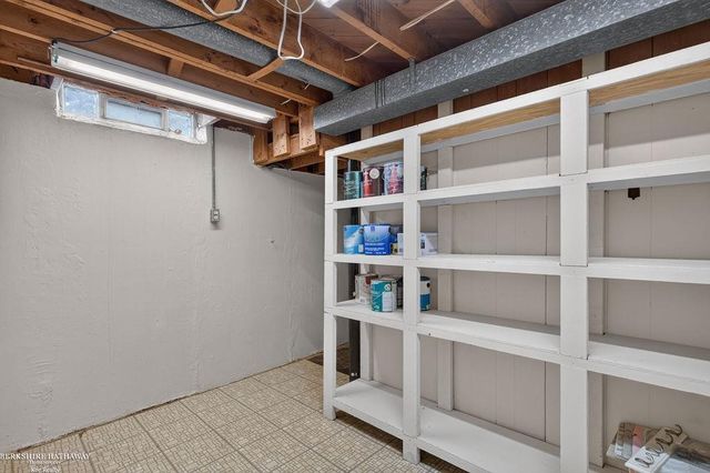 26551 Collingwood Street, Roseville, MI 48066