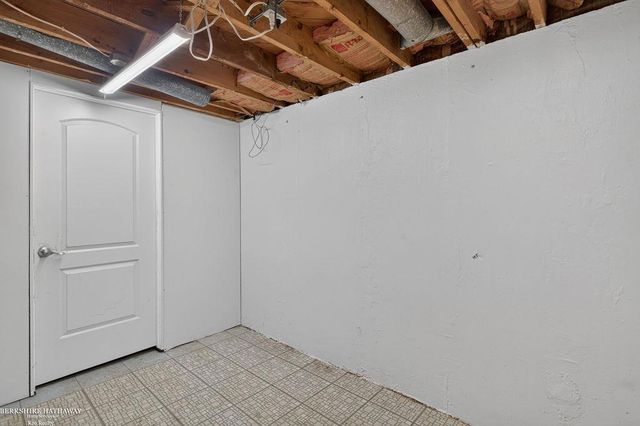 26551 Collingwood Street, Roseville, MI 48066