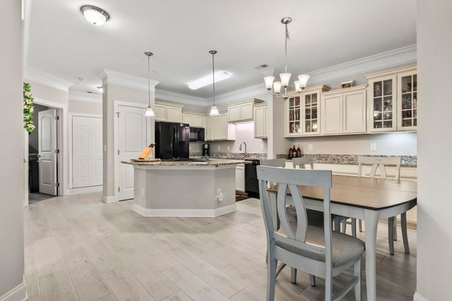 181 Ella Kinley Cir Unit 305, Myrtle Beach, SC 29588