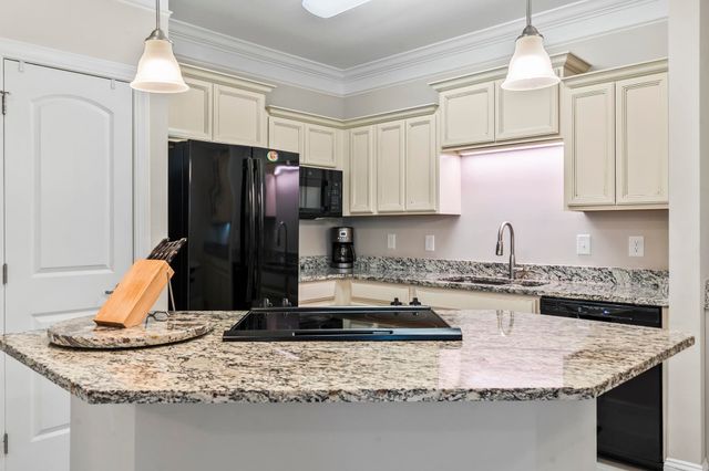 181 Ella Kinley Cir Unit 305, Myrtle Beach, SC 29588