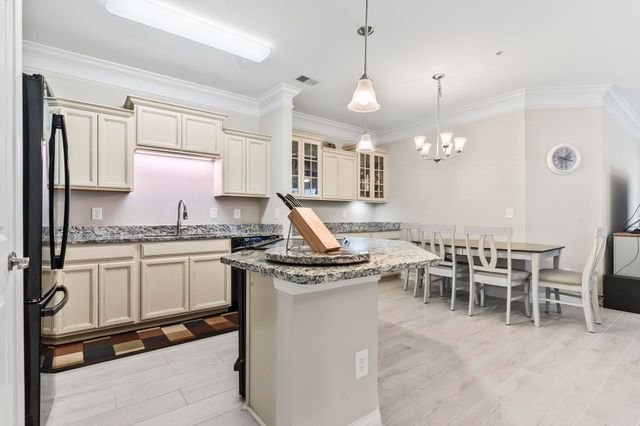 181 Ella Kinley Cir Unit 305, Myrtle Beach, SC 29588