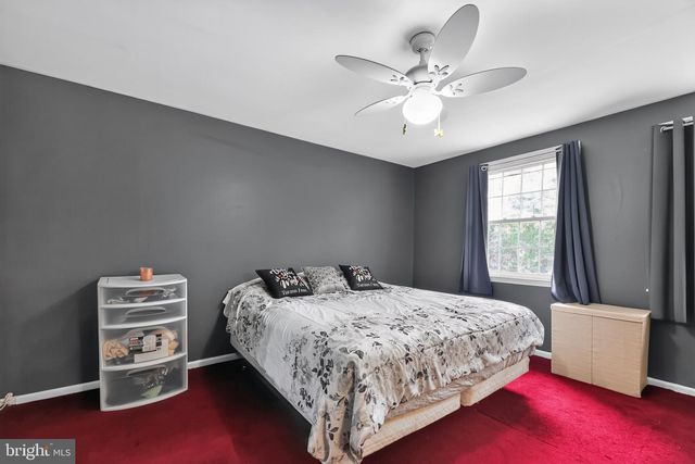 14 CRABAPPLE CT, Blackwood, NJ 08012