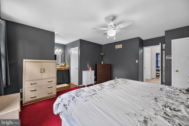 14 CRABAPPLE CT, Blackwood, NJ 08012