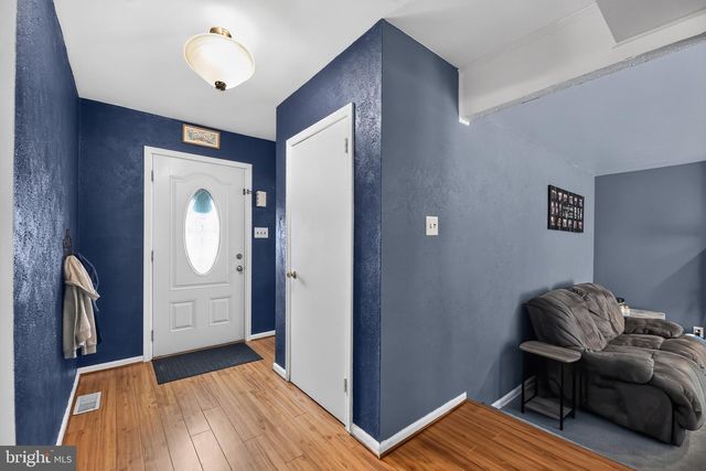 14 CRABAPPLE CT, Blackwood, NJ 08012
