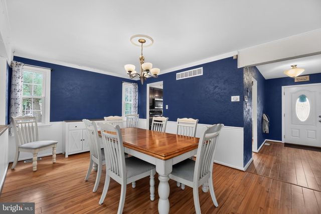 14 CRABAPPLE CT, Blackwood, NJ 08012