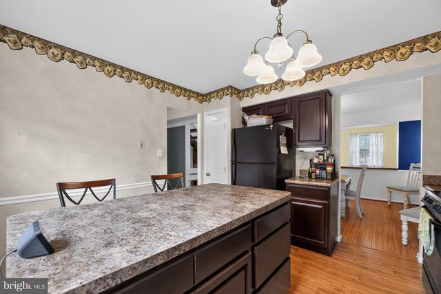 14 CRABAPPLE CT, Blackwood, NJ 08012