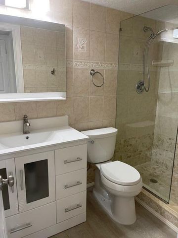 2731 NE 14th St Causeway NE 103, Pompano Beach, FL 33062