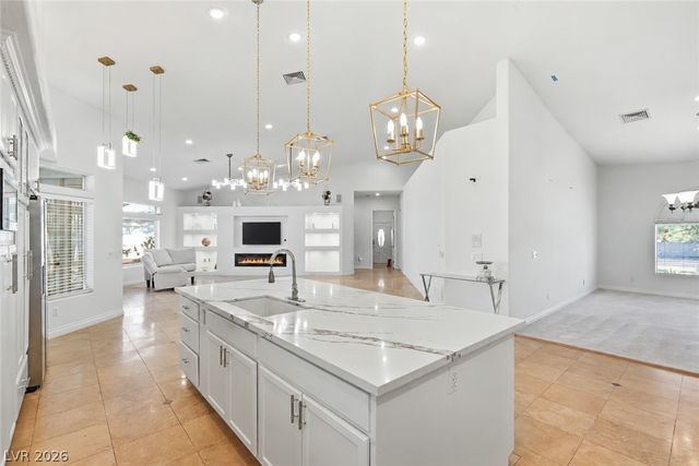 7360 Darby Avenue, Las Vegas, NV 89117