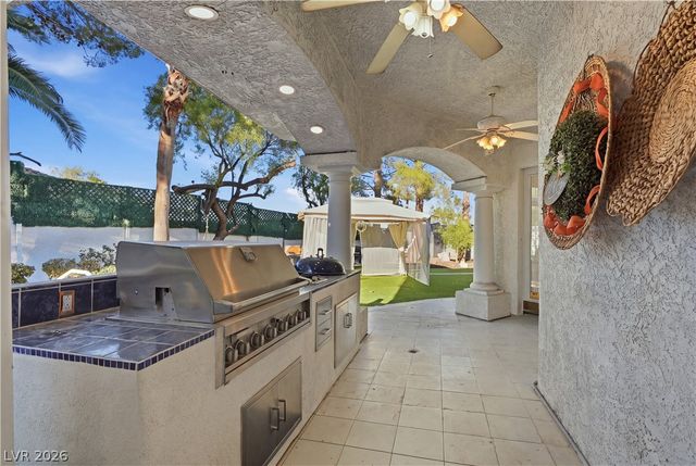 7360 Darby Avenue, Las Vegas, NV 89117